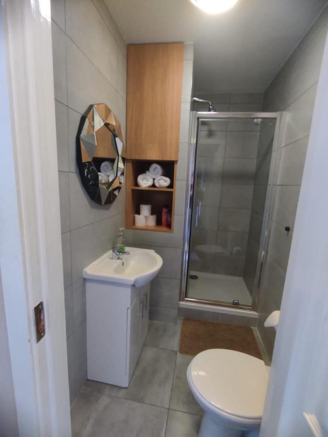 Deluxe Double Room,1698377224:JPEG